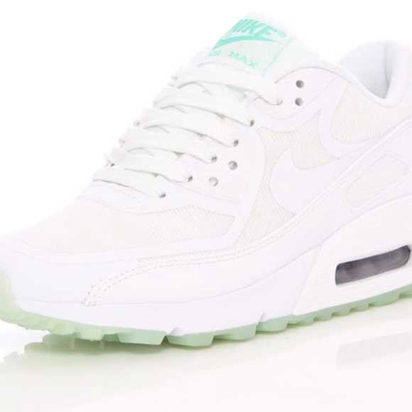 LE Nike Air Max 90 GLOW - Picture 5 of 6
